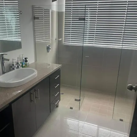 Apartamenro En Manga Duplex, Aire Acondicionado * Cartagena