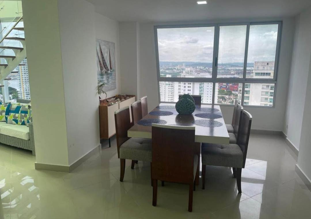 Apartamento Apartamenro En Manga Duplex, Aire Acondicionado Cartagena